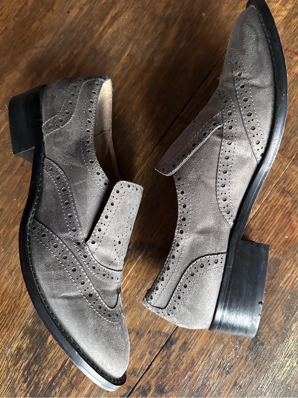 Adrienne Vittadini Suede Brogue Wingtip Women’s Slip-On Loafers | 8
